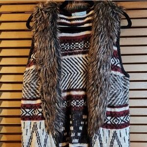 Maurices Multicolor Patterned V-Neck Sweater Vest